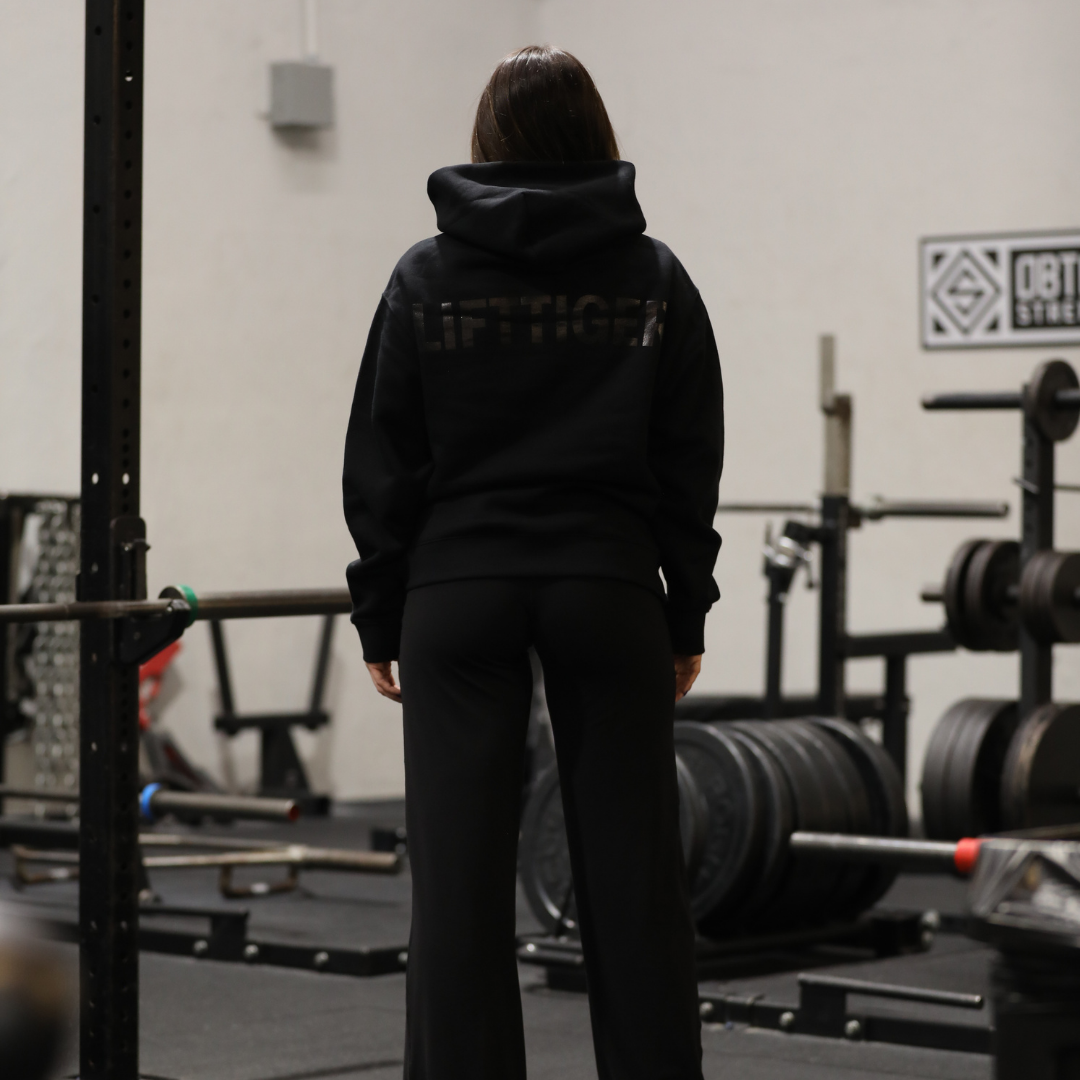 STRENGTH HOODIE - BLACK