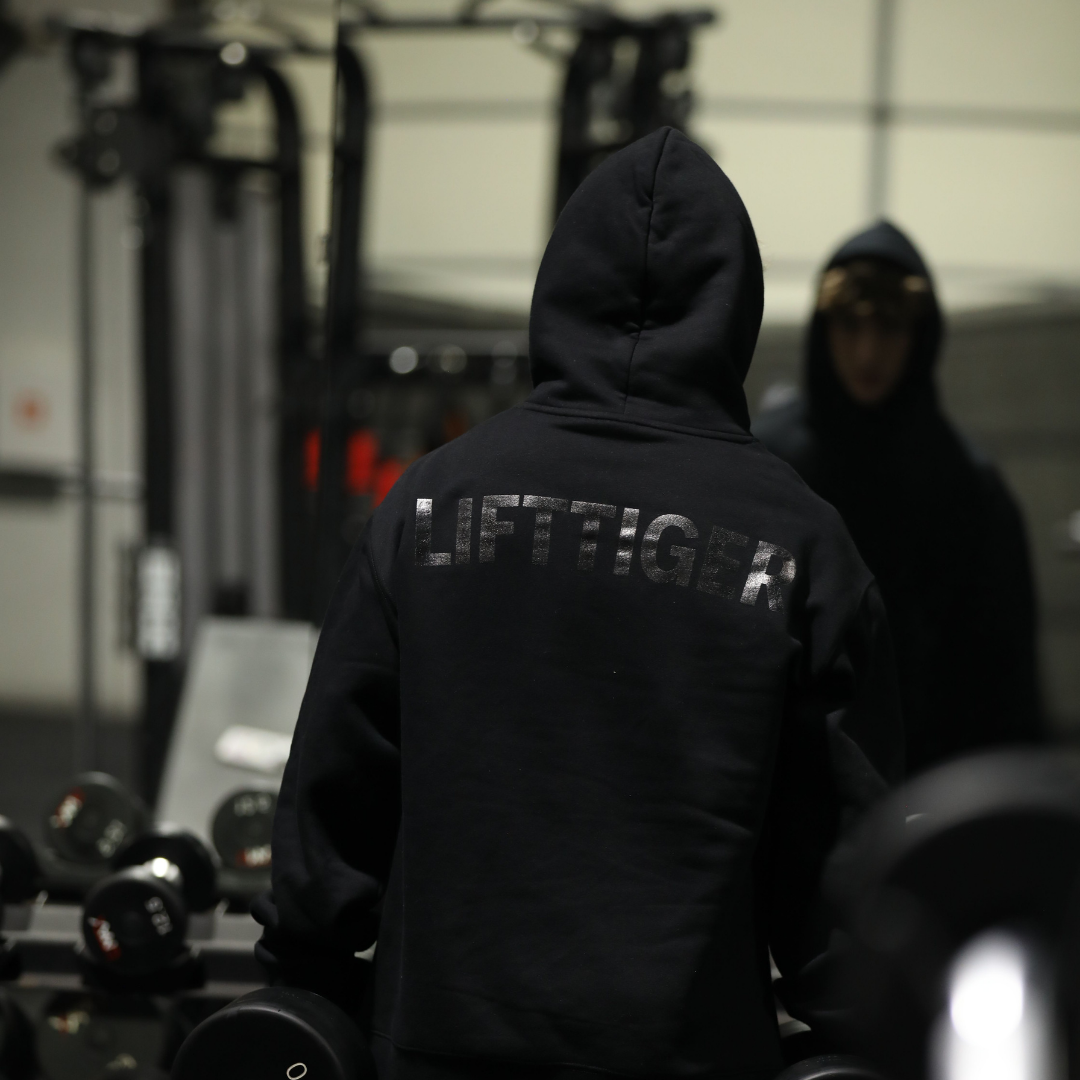 STRENGTH HOODIE - BLACK